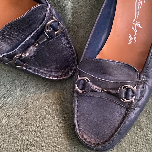 Etienne Aigner Elsie Sz 7 Navy Dark Blue Snaffle Bit Loafer Flat Slip On - Picture 2 of 12